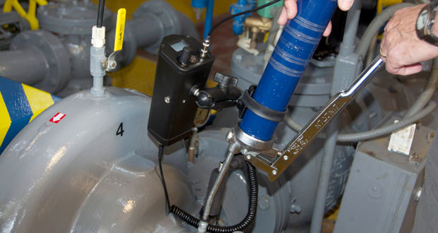 UE Systems Unveils Ultraprobe 401 Digital Grease Caddy Pro