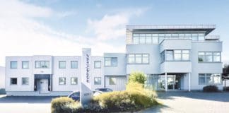 Key stages of realignment: In-house manufacturing as a growth driver