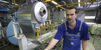 Lead-free plain bearing solutions for commercial vehicle and industrial applications